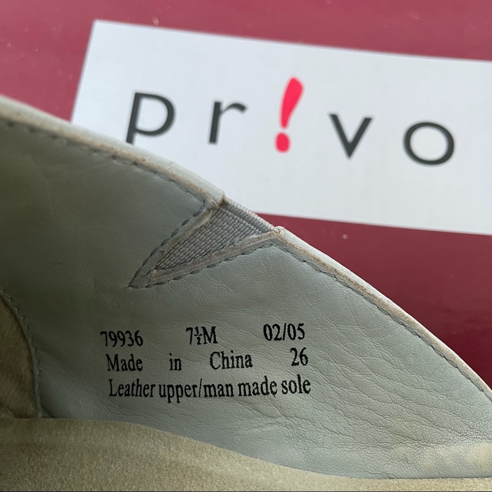 Clarks Slides - Picture 10 of 14
